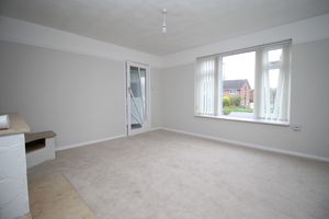 Living Room- click for photo gallery